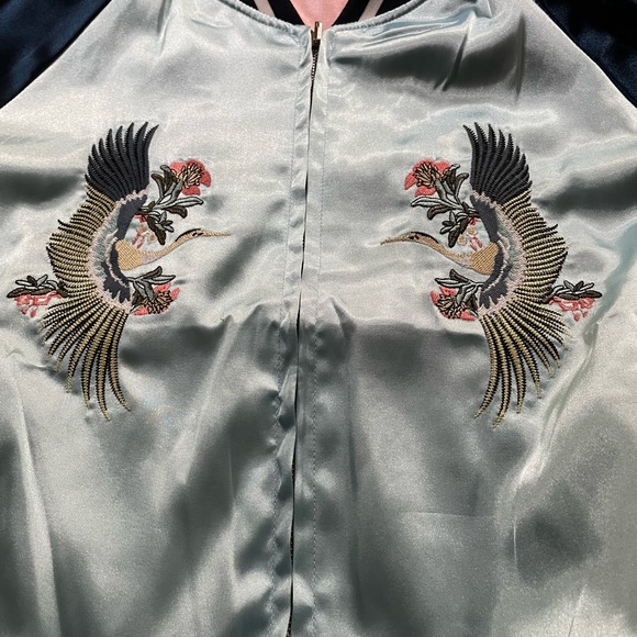 Reversible polyester satin jacket with embroidered details - Picture 8 of 10
